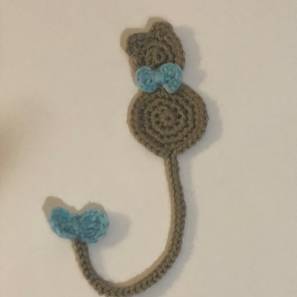 New Cat Bookmark • Unique Bookish gift • Cat Lover gift handmade crochet